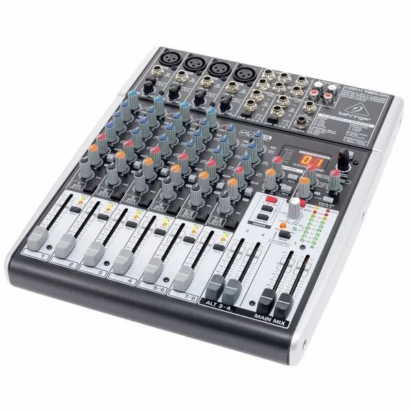 BEHRINGER  /  XENYX 1204 USB   MIXETTE 6 CANAUX